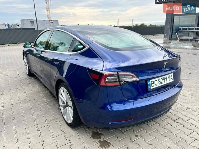 Синий Тесла Модель 3, объемом двигателя 0 л и пробегом 53 тыс. км за 20500 $, фото 5 на Automoto.ua
