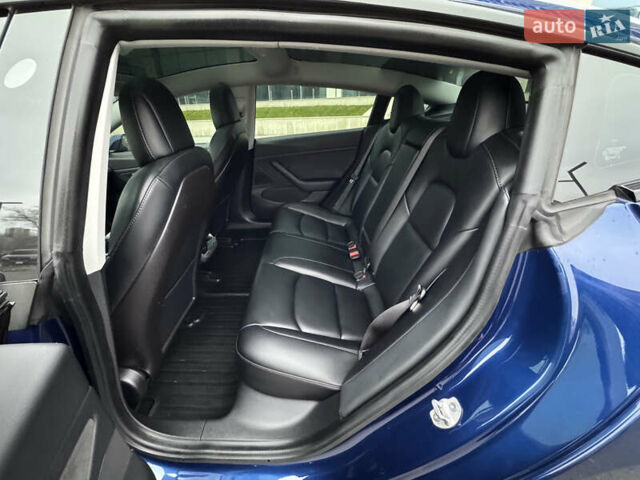 Синий Тесла Модель 3, объемом двигателя 0 л и пробегом 114 тыс. км за 19500 $, фото 20 на Automoto.ua