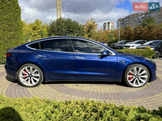Тесла Модель 3 2019 у Львові на Automoto.ua Синій Тесла Модель 3, об'ємом двигуна 0 л та пробігом 130 тис. км за 16700 $, фото 7 на Automoto.ua
