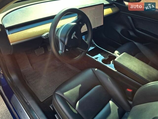 Синій Тесла Модель 3, об'ємом двигуна 0 л та пробігом 76 тис. км за 16700 $, фото 38 на Automoto.ua