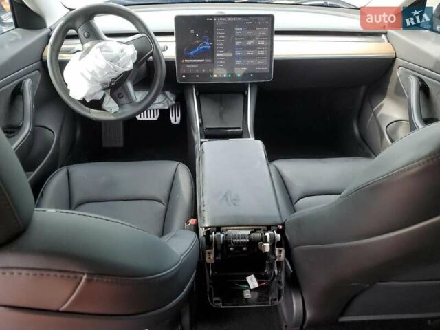 Синій Тесла Модель 3, об'ємом двигуна 0 л та пробігом 120 тис. км за 11700 $, фото 2 на Automoto.ua
