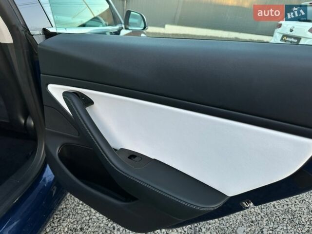 Синий Тесла Модель 3, объемом двигателя 0 л и пробегом 155 тыс. км за 17800 $, фото 56 на Automoto.ua