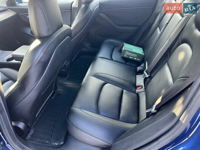 Синій Тесла Модель 3, об'ємом двигуна 0 л та пробігом 118 тис. км за 19900 $, фото 11 на Automoto.ua