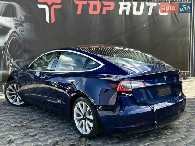 Синий Тесла Модель 3, объемом двигателя 0 л и пробегом 55 тыс. км за 13900 $, фото 9 на Automoto.ua