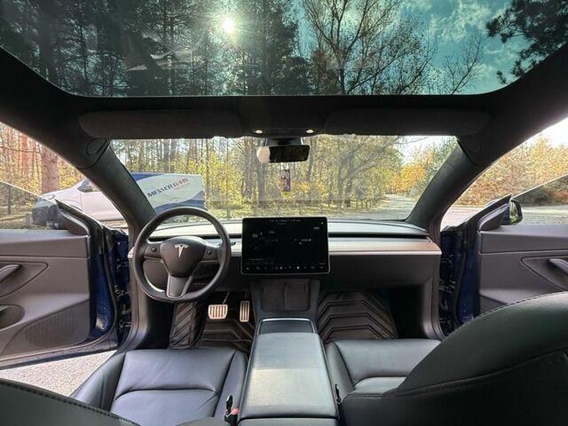 Синій Тесла Модель 3, об'ємом двигуна 0 л та пробігом 62 тис. км за 21000 $, фото 6 на Automoto.ua