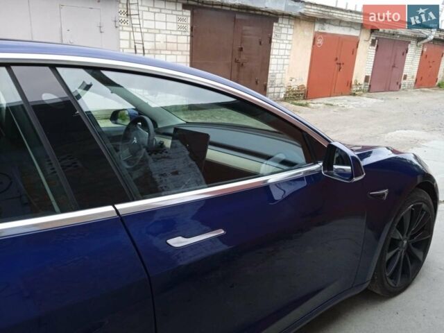 Синій Тесла Модель 3, об'ємом двигуна 0 л та пробігом 92 тис. км за 18800 $, фото 3 на Automoto.ua