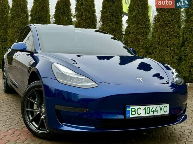 Синій Тесла Модель 3, об'ємом двигуна 0 л та пробігом 135 тис. км за 15800 $, фото 1 на Automoto.ua