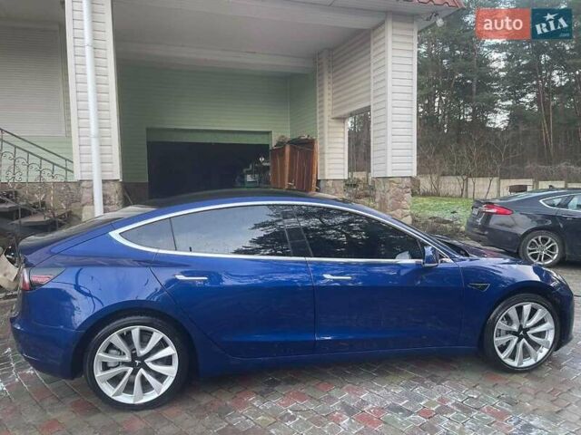 Тесла Модель 3 2020 у Львові на Automoto.ua Синій Тесла Модель 3, об'ємом двигуна 0 л та пробігом 20 тис. км за 20000 $, фото 4 на Automoto.ua