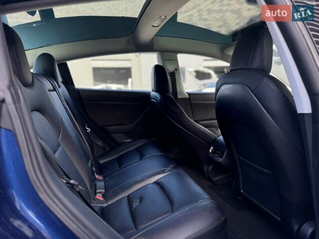 Синий Тесла Модель 3, объемом двигателя 0 л и пробегом 55 тыс. км за 13900 $, фото 19 на Automoto.ua