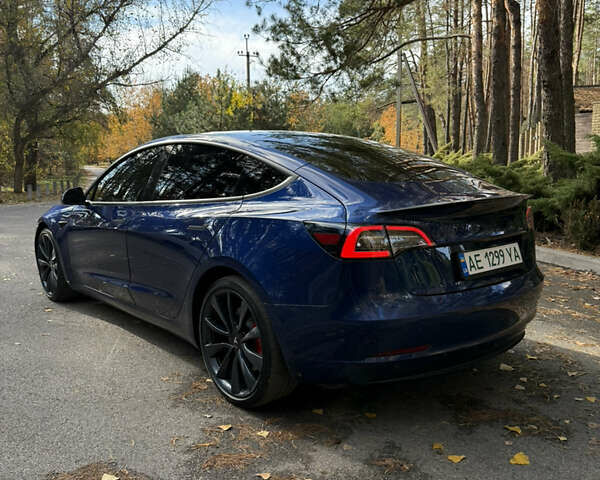Тесла Модель 3 2020 в Новомосковске на Automoto.ua Синий Тесла Модель 3, объемом двигателя 0 л и пробегом 62 тыс. км за 21000 $, фото 3 на Automoto.ua