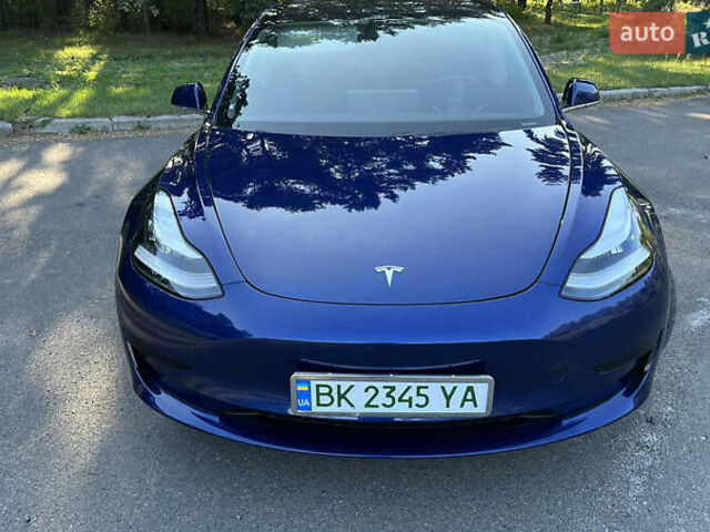 Синий Тесла Модель 3, объемом двигателя 0 л и пробегом 62 тыс. км за 13900 $, фото 3 на Automoto.ua