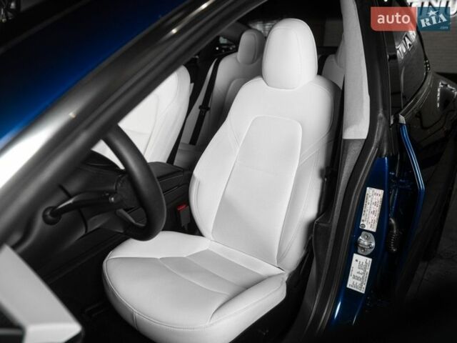 Синій Тесла Модель 3, об'ємом двигуна 0 л та пробігом 31 тис. км за 24900 $, фото 16 на Automoto.ua