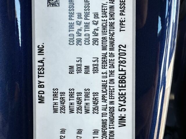 Синий Тесла Модель 3, объемом двигателя 0 л и пробегом 70 тыс. км за 23000 $, фото 7 на Automoto.ua