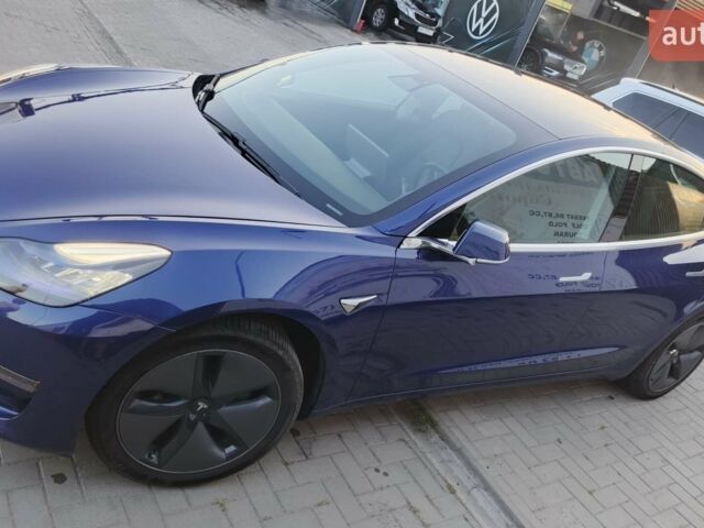 Синий Тесла Модель 3, объемом двигателя 0 л и пробегом 52 тыс. км за 17000 $, фото 1 на Automoto.ua