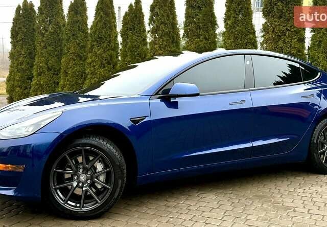 Синій Тесла Модель 3, об'ємом двигуна 0 л та пробігом 135 тис. км за 15800 $, фото 29 на Automoto.ua