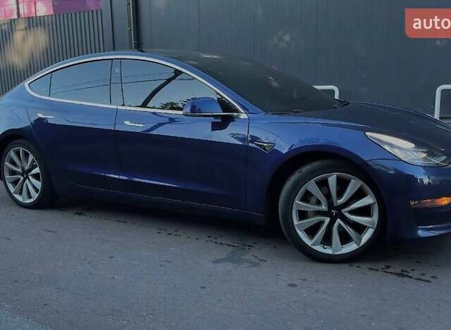Синій Тесла Модель 3, об'ємом двигуна 0 л та пробігом 120 тис. км за 16500 $, фото 1 на Automoto.ua