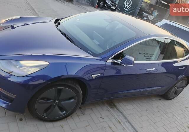 Синий Тесла Модель 3, объемом двигателя 0 л и пробегом 52 тыс. км за 17000 $, фото 1 на Automoto.ua