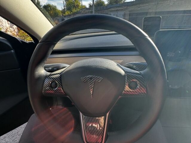 Тесла Модель 3 2020 у Кам'янське (Дніпродзержинськ) на Automoto.ua Синій Тесла Модель 3, об'ємом двигуна 0 л та пробігом 82 тис. км за 20000 $, фото 17 на Automoto.ua