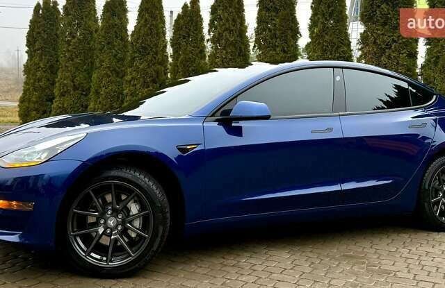 Синій Тесла Модель 3, об'ємом двигуна 0 л та пробігом 135 тис. км за 15800 $, фото 30 на Automoto.ua