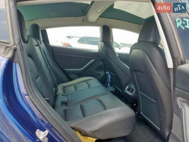 Синий Тесла Модель 3, объемом двигателя 0 л и пробегом 55 тыс. км за 3000 $, фото 9 на Automoto.ua