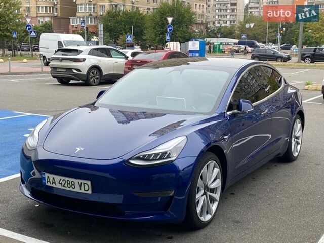 Синій Тесла Модель 3, об'ємом двигуна 0 л та пробігом 99 тис. км за 19500 $, фото 16 на Automoto.ua