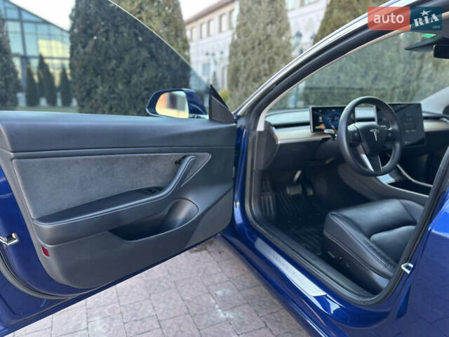 Синий Тесла Модель 3, объемом двигателя 0 л и пробегом 71 тыс. км за 17500 $, фото 51 на Automoto.ua