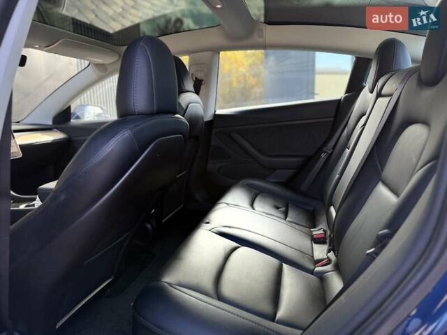 Синий Тесла Модель 3, объемом двигателя 0 л и пробегом 55 тыс. км за 13900 $, фото 15 на Automoto.ua