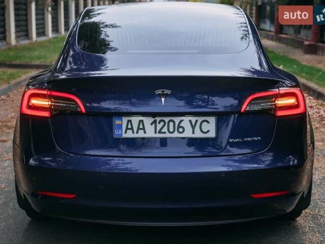 Тесла Модель 3 2020 в Киеве на Automoto.ua Синий Тесла Модель 3, объемом двигателя 0 л и пробегом 137 тыс. км за 20000 $, фото 5 на Automoto.ua