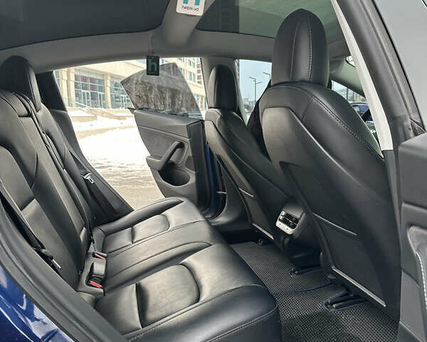 Синій Тесла Модель 3, об'ємом двигуна 0 л та пробігом 141 тис. км за 18500 $, фото 10 на Automoto.ua