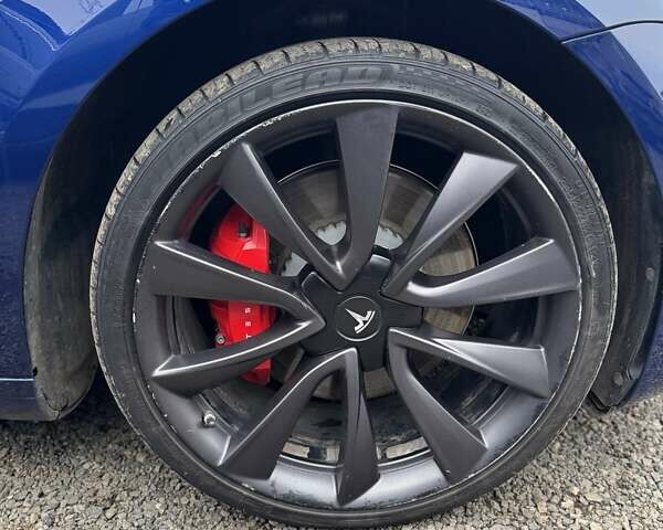 Синий Тесла Модель 3, объемом двигателя 0 л и пробегом 146 тыс. км за 19999 $, фото 20 на Automoto.ua