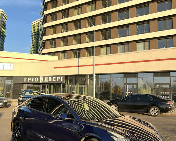 Синій Тесла Модель 3, об'ємом двигуна 0 л та пробігом 140 тис. км за 16700 $, фото 2 на Automoto.ua