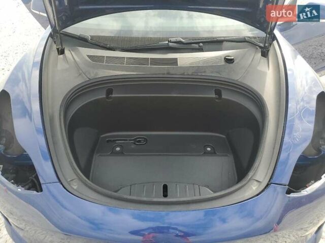 Синій Тесла Модель 3, об'ємом двигуна 0 л та пробігом 75 тис. км за 3000 $, фото 10 на Automoto.ua