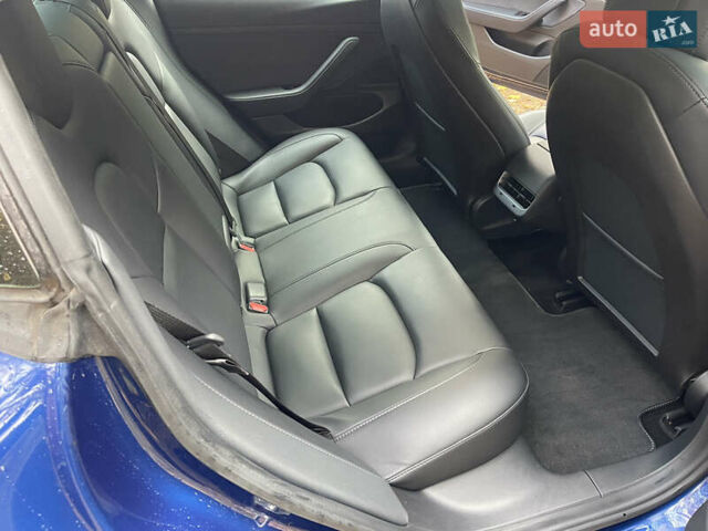 Синій Тесла Модель 3, об'ємом двигуна 0 л та пробігом 130 тис. км за 17000 $, фото 11 на Automoto.ua