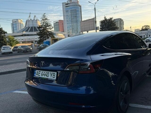 Синій Тесла Модель 3, об'ємом двигуна 0 л та пробігом 52 тис. км за 19000 $, фото 10 на Automoto.ua
