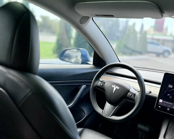 Тесла Модель 3 2020 в Харькове на Automoto.ua Синий Тесла Модель 3, объемом двигателя 0 л и пробегом 84 тыс. км за 20500 $, фото 64 на Automoto.ua
