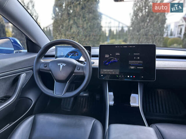 Синий Тесла Модель 3, объемом двигателя 0 л и пробегом 71 тыс. км за 17500 $, фото 60 на Automoto.ua
