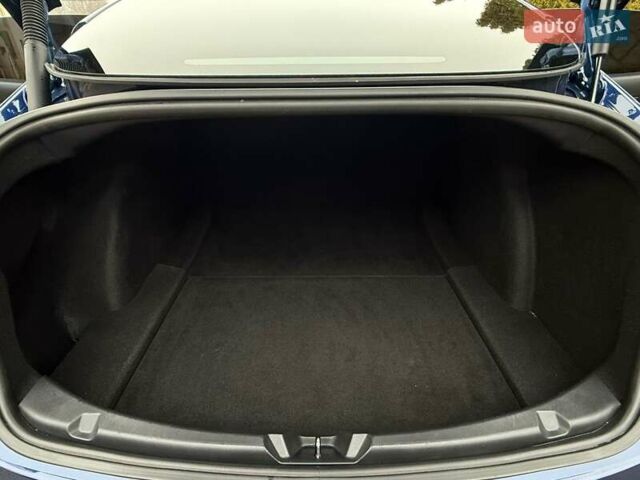 Синій Тесла Модель 3, об'ємом двигуна 0 л та пробігом 135 тис. км за 15800 $, фото 76 на Automoto.ua