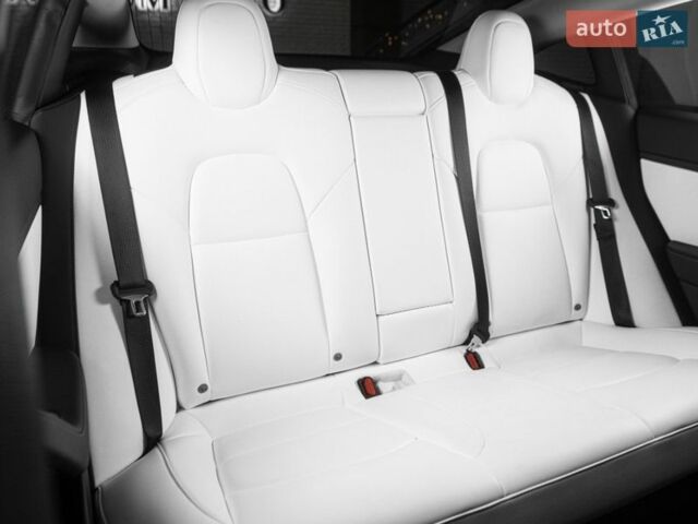 Синій Тесла Модель 3, об'ємом двигуна 0 л та пробігом 31 тис. км за 24900 $, фото 20 на Automoto.ua