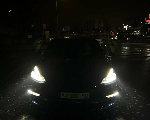 Синий Тесла Модель 3, объемом двигателя 0 л и пробегом 204 тыс. км за 15500 $, фото 21 на Automoto.ua