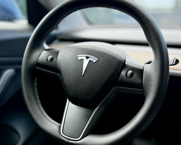 Тесла Модель 3 2020 в Харькове на Automoto.ua Синий Тесла Модель 3, объемом двигателя 0 л и пробегом 84 тыс. км за 20500 $, фото 60 на Automoto.ua