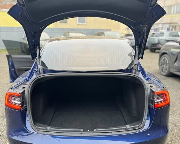 Синий Тесла Модель 3, объемом двигателя 0 л и пробегом 146 тыс. км за 19999 $, фото 10 на Automoto.ua