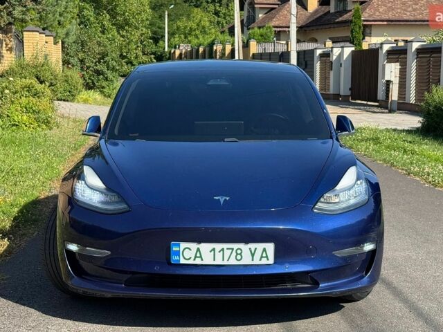 Синий Тесла Модель 3, объемом двигателя 0 л и пробегом 121 тыс. км за 17900 $, фото 2 на Automoto.ua