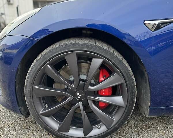 Синий Тесла Модель 3, объемом двигателя 0 л и пробегом 146 тыс. км за 19999 $, фото 17 на Automoto.ua