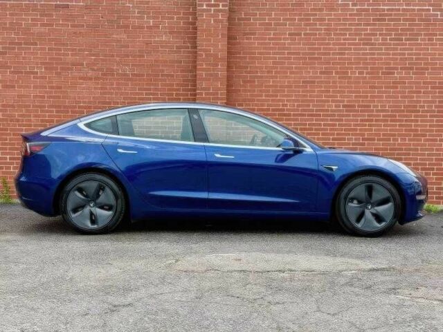 Синий Тесла Модель 3, объемом двигателя 0 л и пробегом 56 тыс. км за 13000 $, фото 3 на Automoto.ua