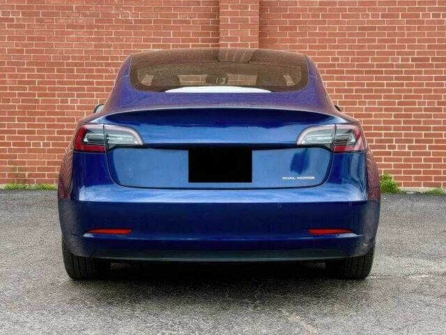 Синий Тесла Модель 3, объемом двигателя 0 л и пробегом 56 тыс. км за 13000 $, фото 5 на Automoto.ua