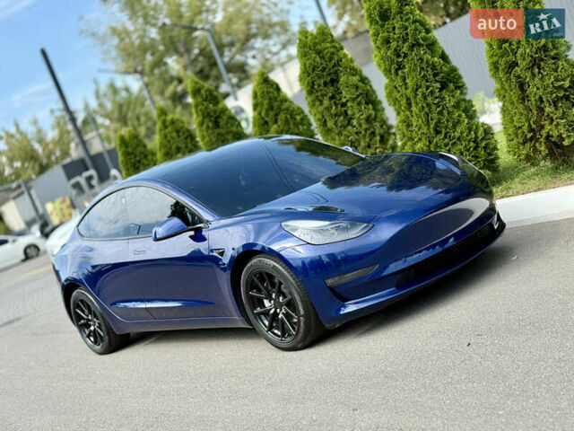 Тесла Модель 3 2020 в Харькове на Automoto.ua Синий Тесла Модель 3, объемом двигателя 0 л и пробегом 84 тыс. км за 20500 $, фото 1 на Automoto.ua