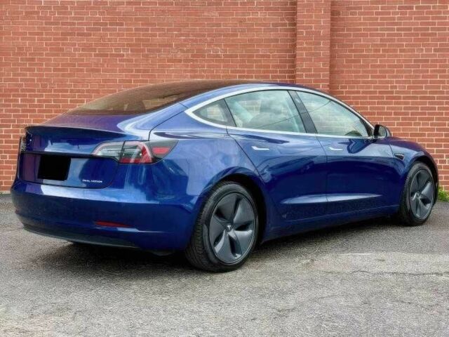 Синий Тесла Модель 3, объемом двигателя 0 л и пробегом 56 тыс. км за 13000 $, фото 4 на Automoto.ua