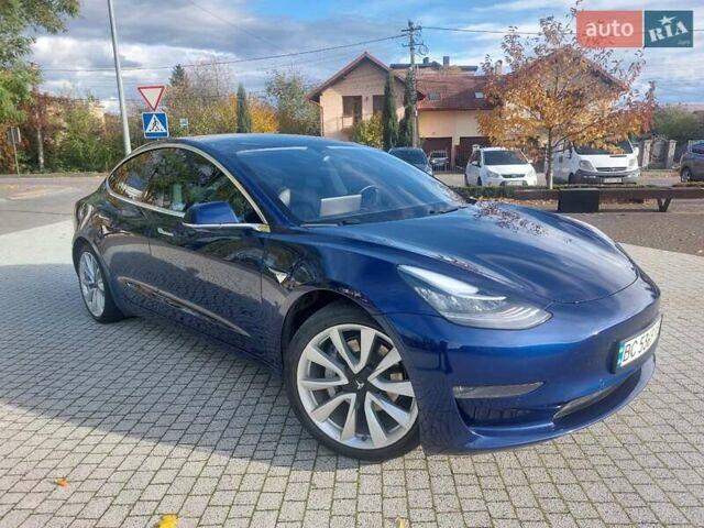 Тесла Модель 3 2020 у Львові на Automoto.ua Синій Тесла Модель 3, об'ємом двигуна 0 л та пробігом 95 тис. км за 17800 $, фото 26 на Automoto.ua