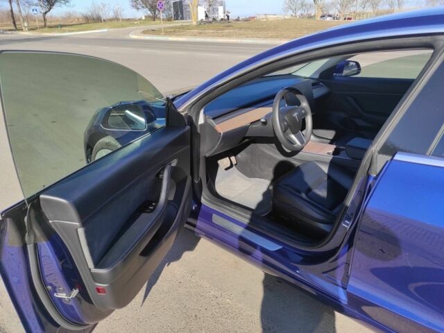 Синий Тесла Модель 3, объемом двигателя 0 л и пробегом 100 тыс. км за 17500 $, фото 6 на Automoto.ua