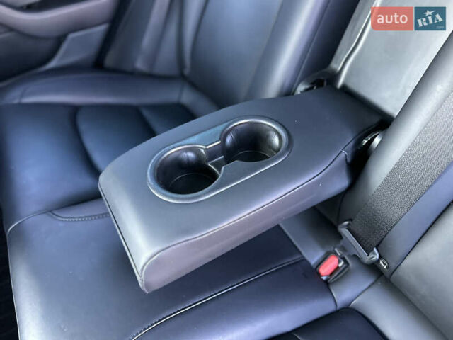 Синий Тесла Модель 3, объемом двигателя 0 л и пробегом 71 тыс. км за 17500 $, фото 95 на Automoto.ua